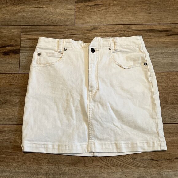 Women's We The Free Denim Mini Skirt SZ 30 Cream White Jean Pockets Stretch - Picture 1 of 8
